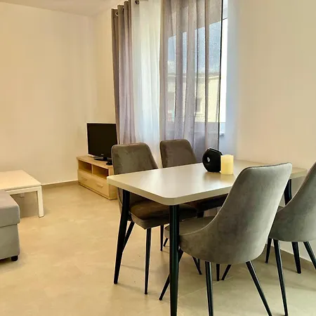 Dock&stay Apartment *